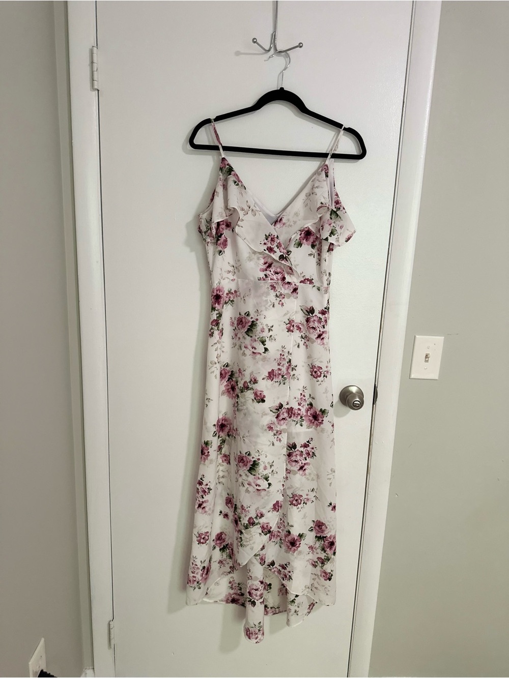 Design Lab Lord & Taylor White Floral Midi Slip Dress with Pink Roses